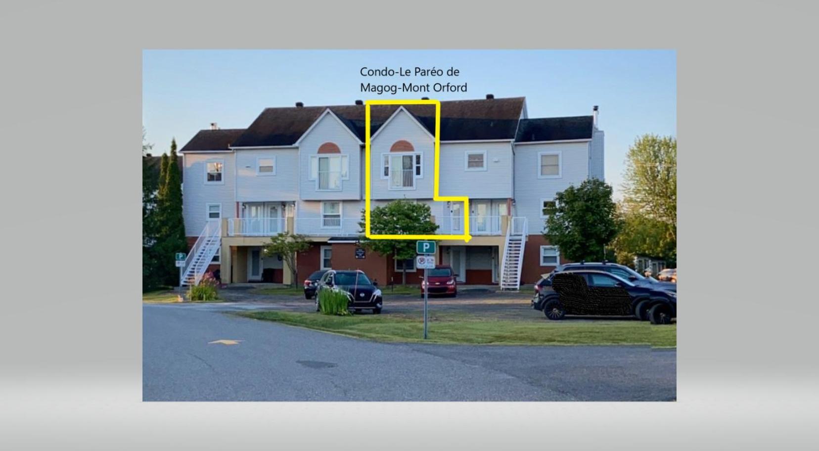 Le Pareo De Magog-Mont Orford Apartamento Exterior foto